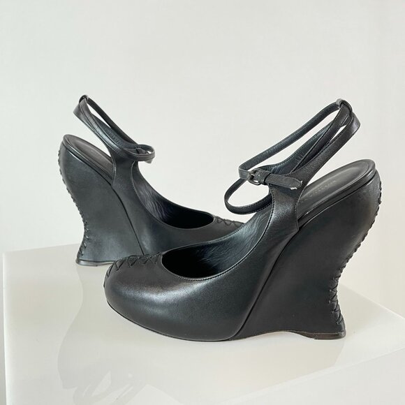 Collection Worthy!!! Fall 2010 Bottega Veneta Leather Corset Curved Wedges! - Picture 6 of 13
